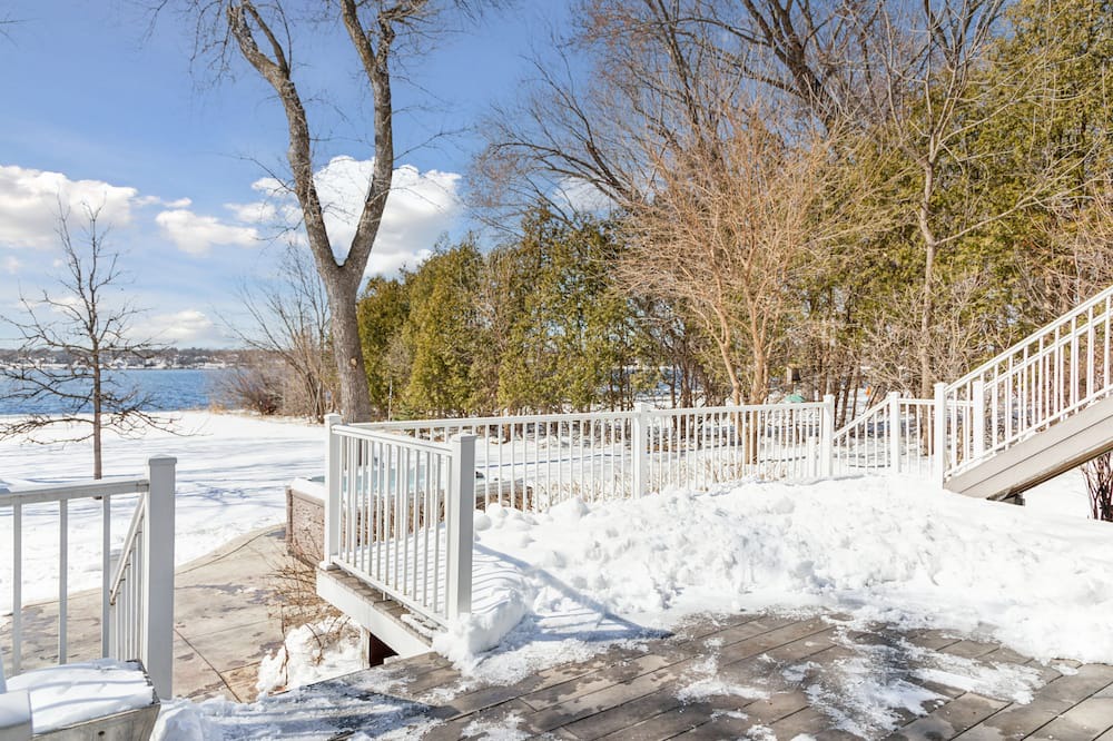 Photo of Outdoor in Little Canada