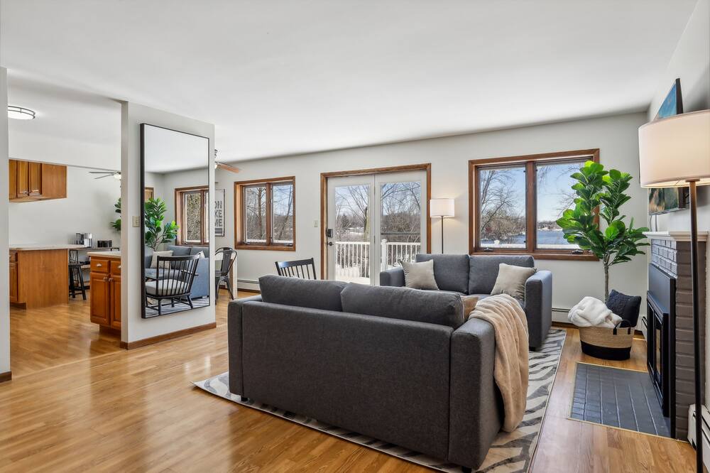 Photo of Livingroom in Little Canada
