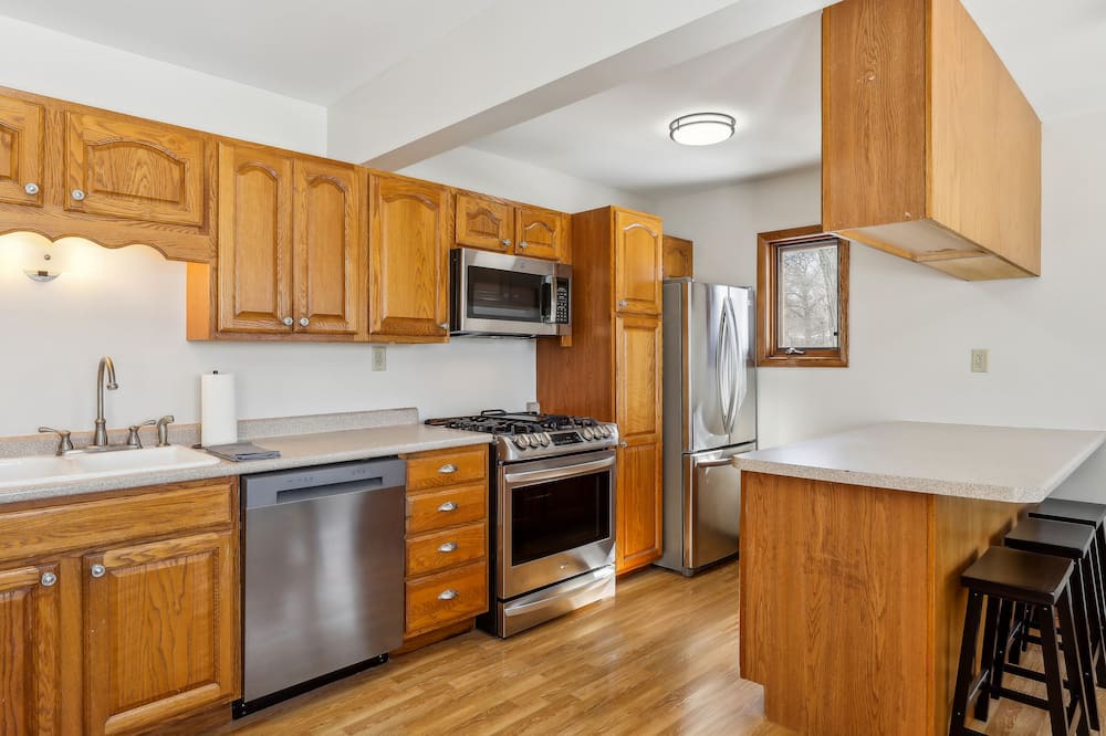 Photo of Kitchen in Little Canada