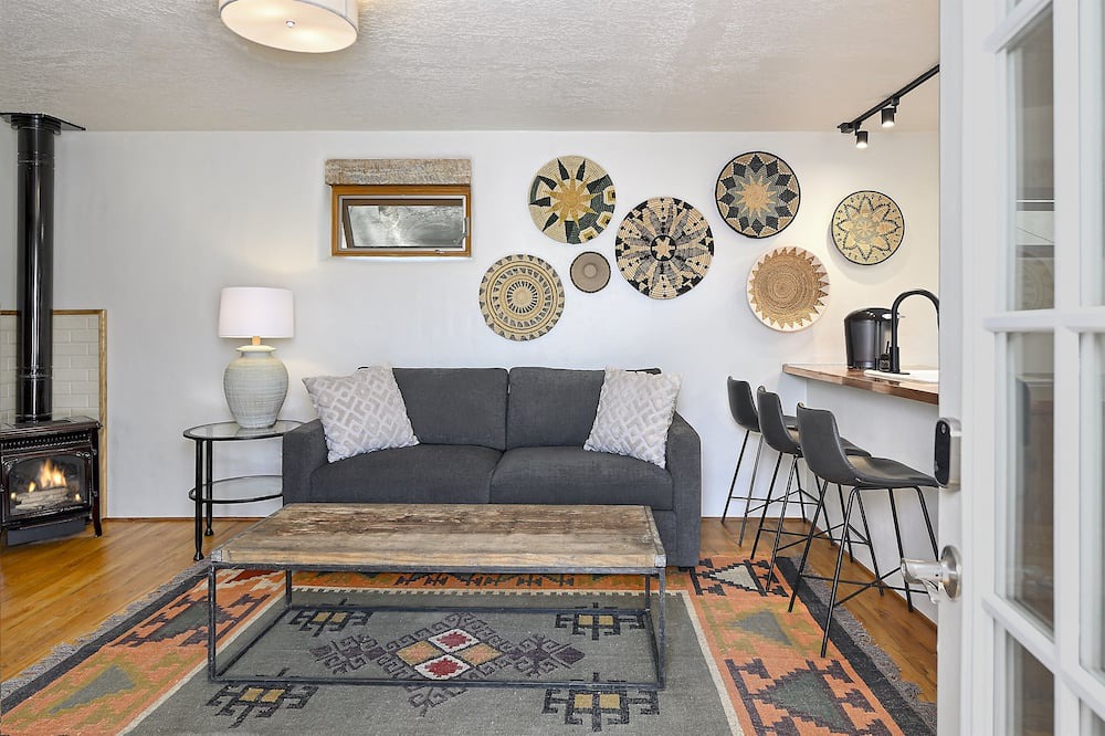Photo of Livingroom in Downtown Santa Fe
