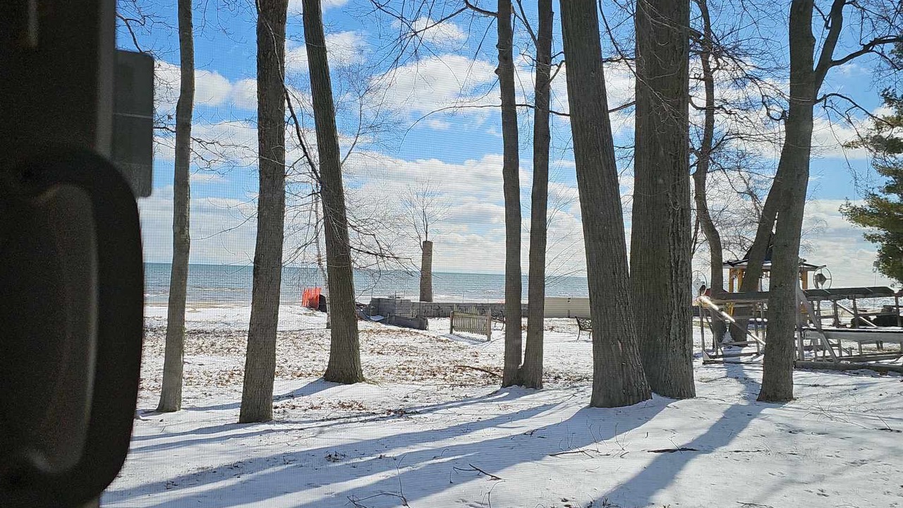 Photo of Others in Au Gres