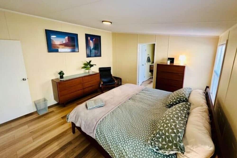 Photo of Bedroom in Tyrone