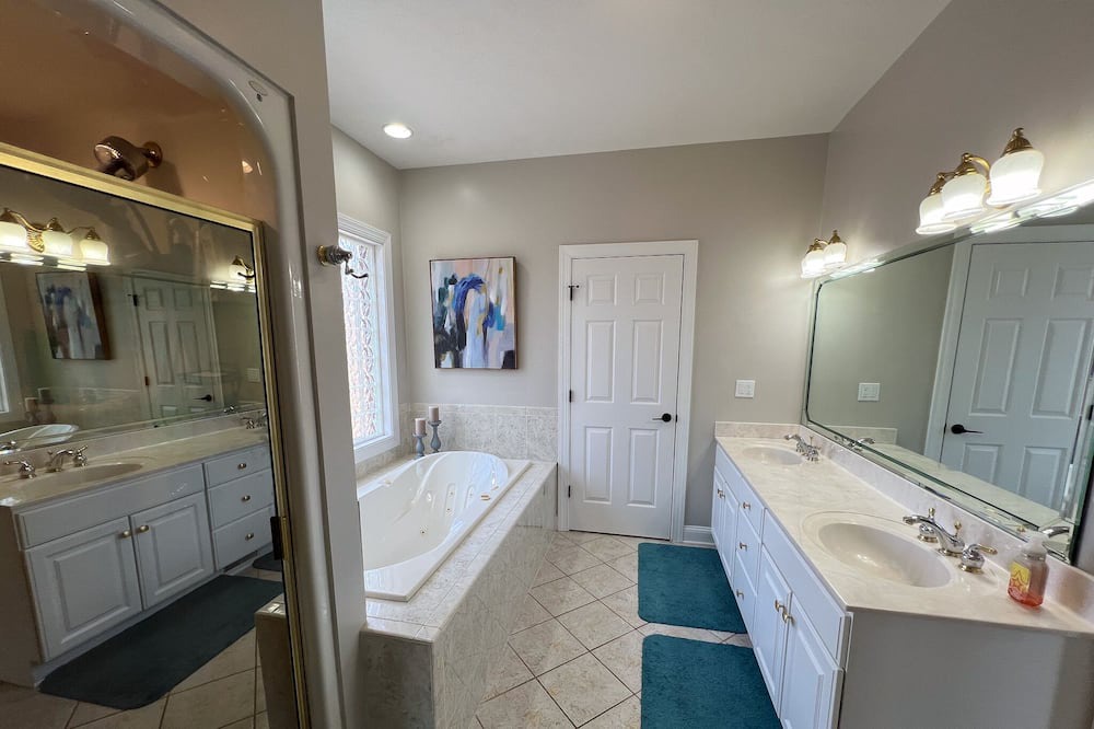 Photo of Bathroom in Blacksburg