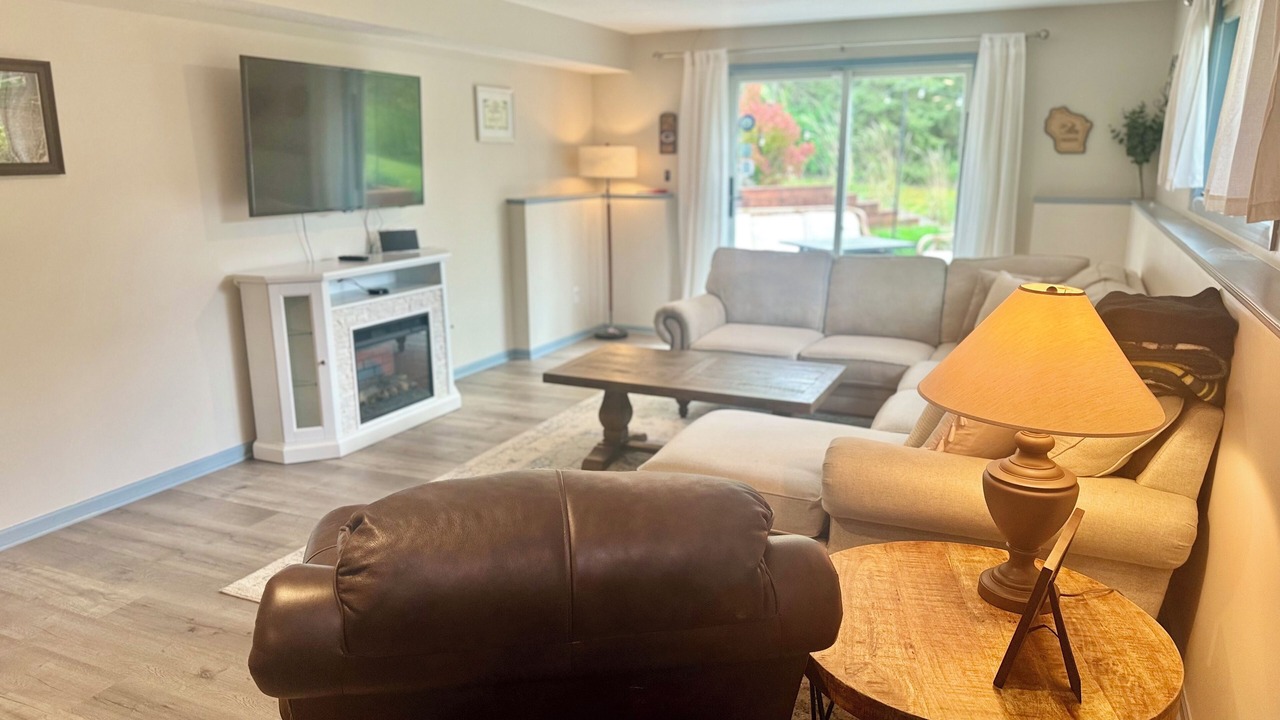 Photo of Livingroom in River Falls