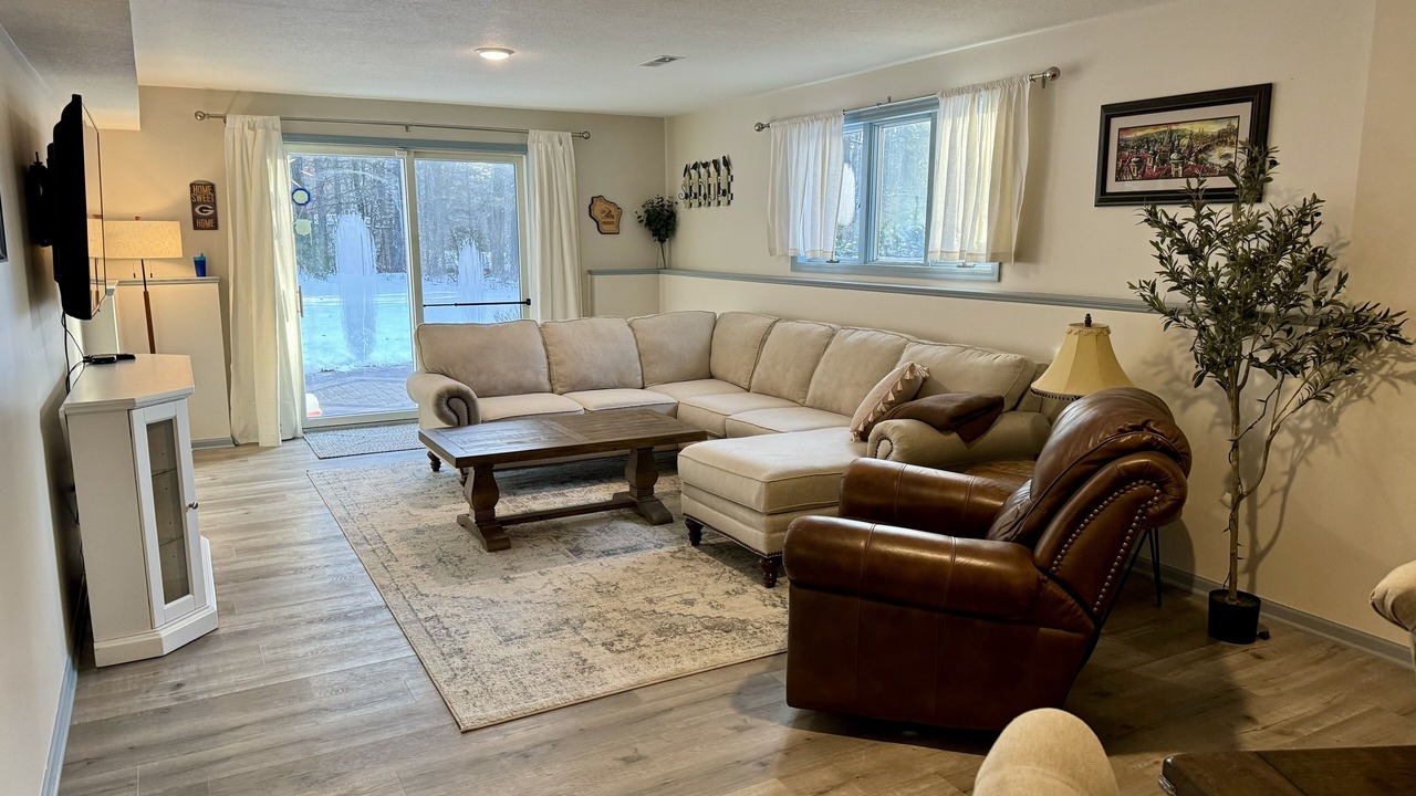Photo of Livingroom in River Falls