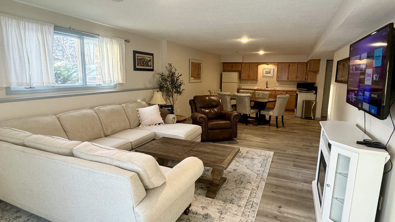 Photo of Livingroom in River Falls