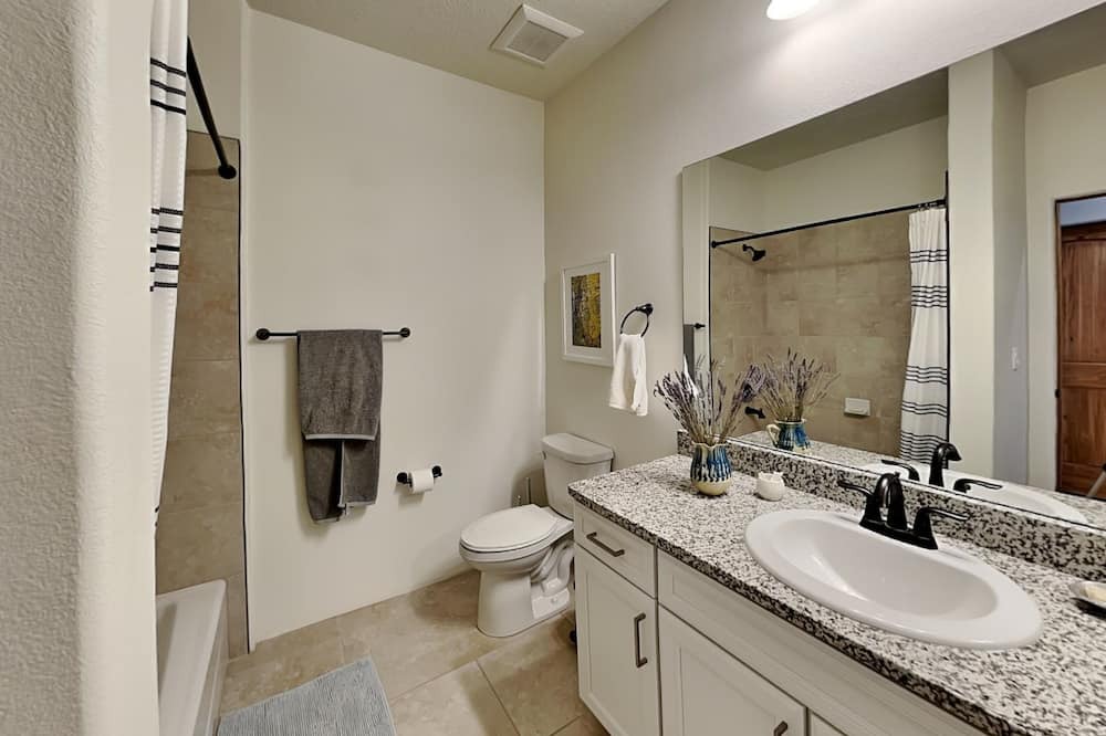 Photo of Bathroom in Rancho Viejo