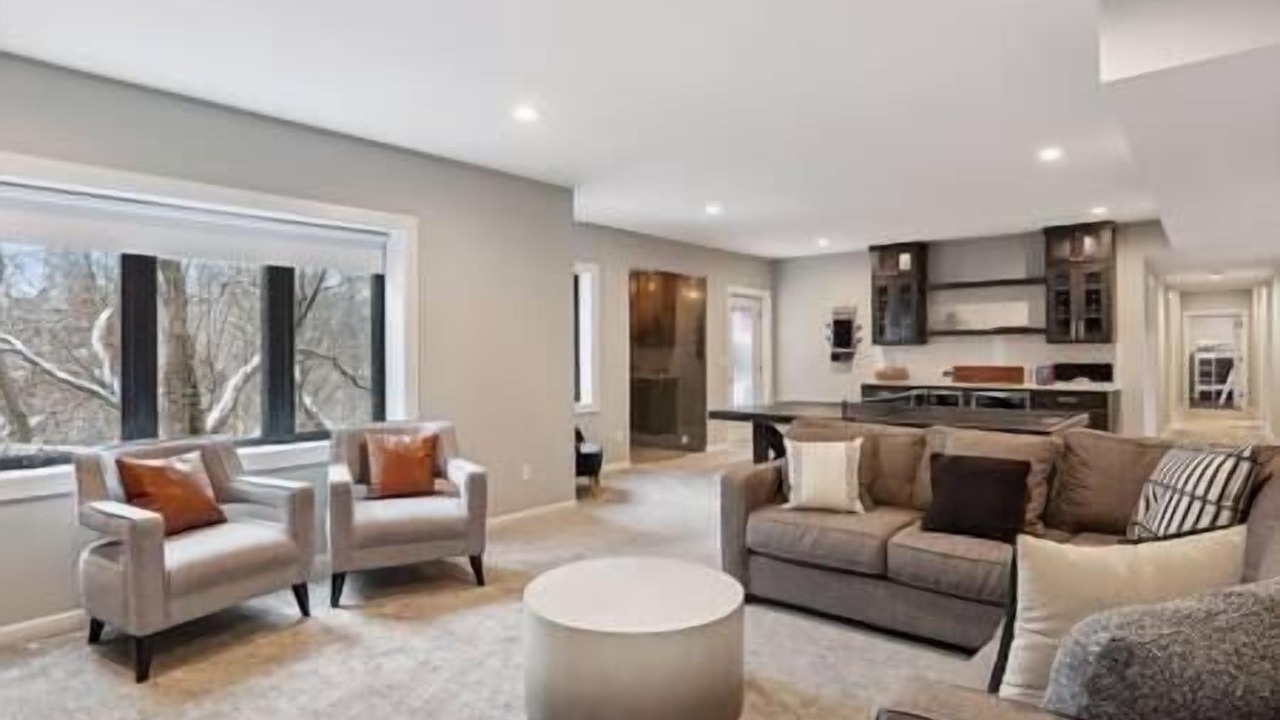Photo of Livingroom in Minnetonka