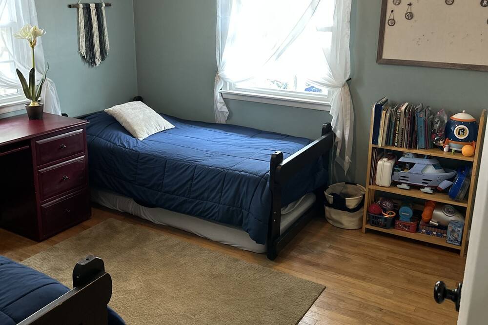Photo of Bedroom in Williston North