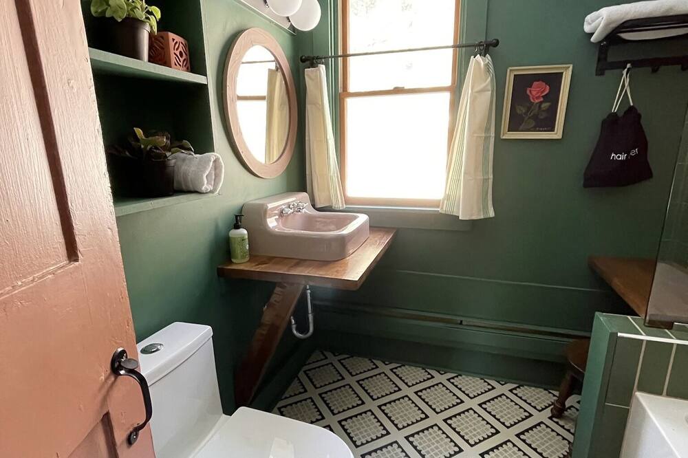 Photo of Bathroom in Cavendish