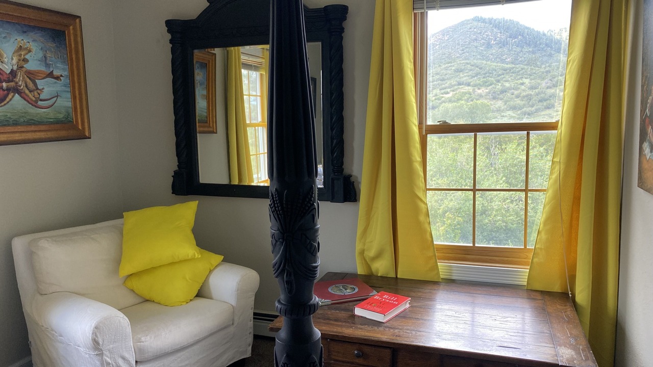 Photo of Livingroom in Chama