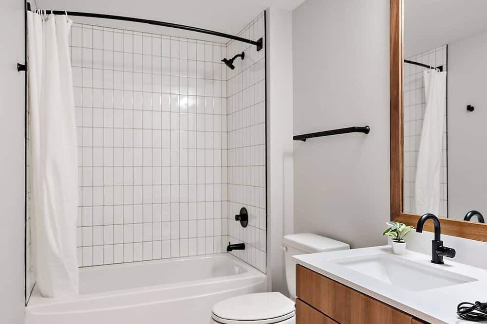 Photo of Bathroom in St. Anthony West