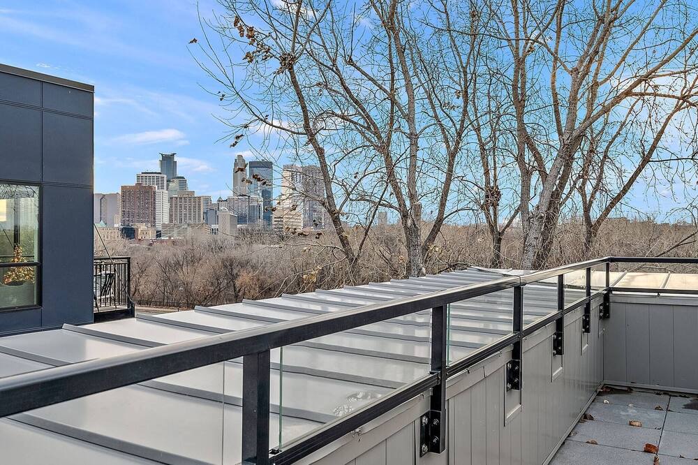 Photo of Outdoor in St. Anthony West