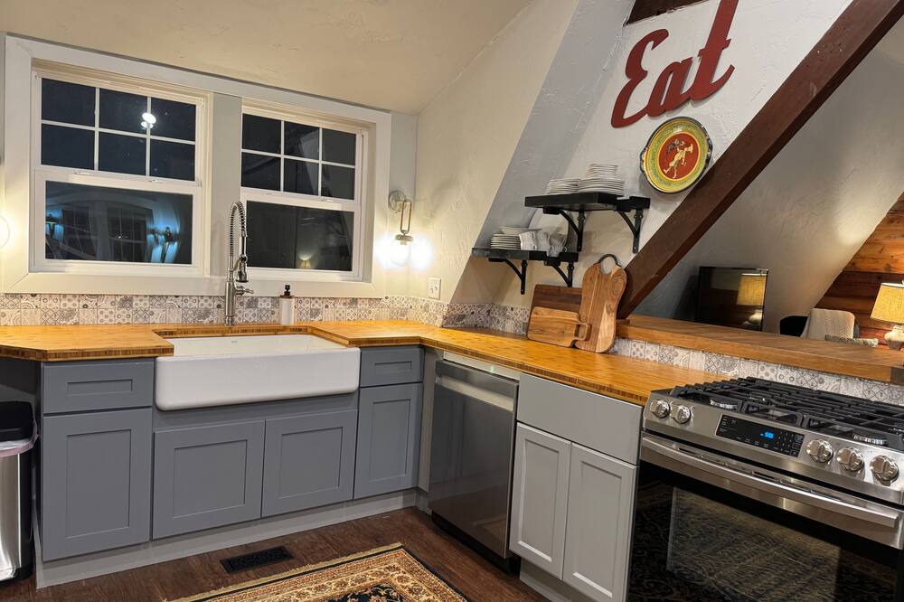 Photo of Kitchen in Sturgeon Bay