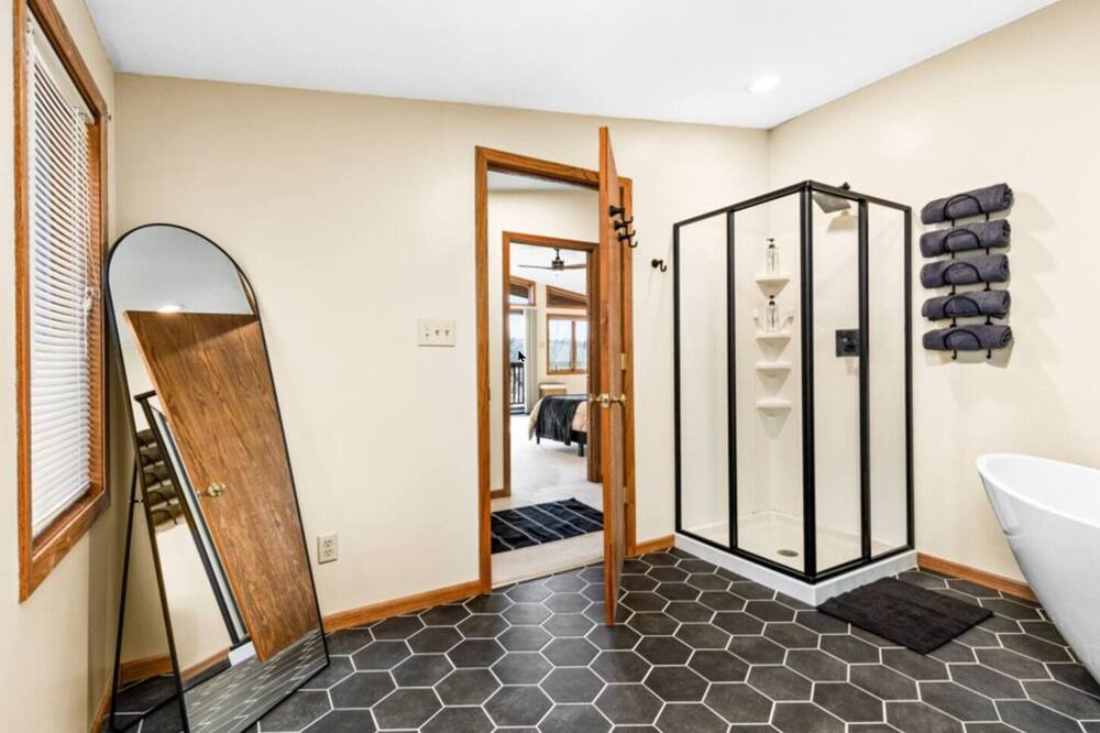Photo of Bathroom in Stillwater