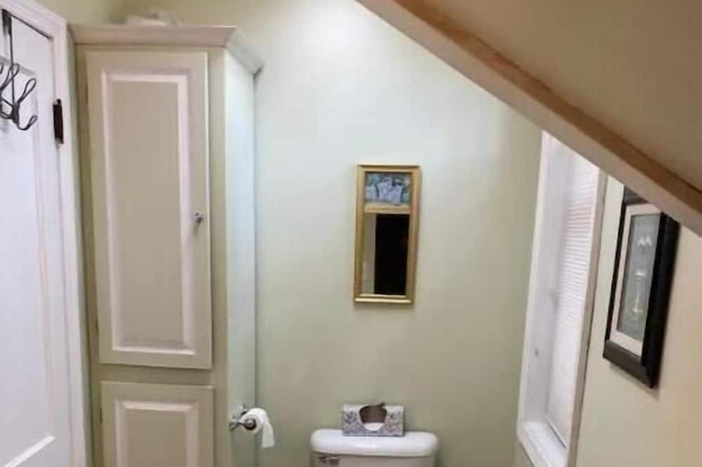 Photo of Bathroom in Pembine