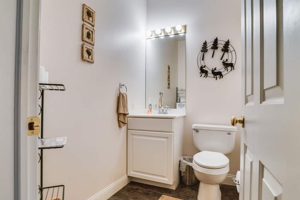 Photo of Bathroom in Red Wing