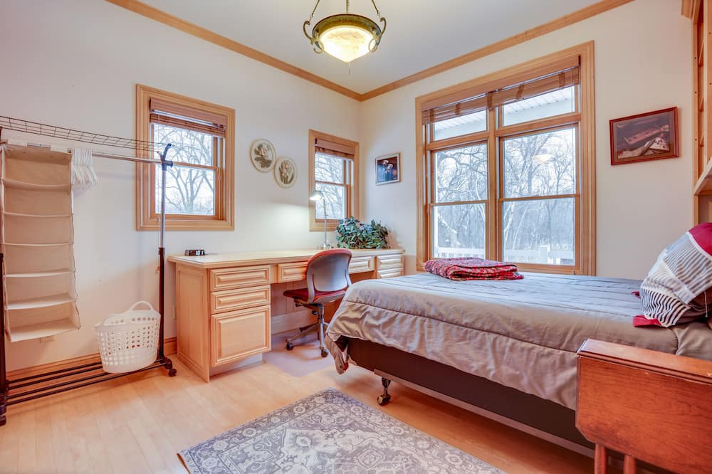 Photo of Bedroom in Red Wing