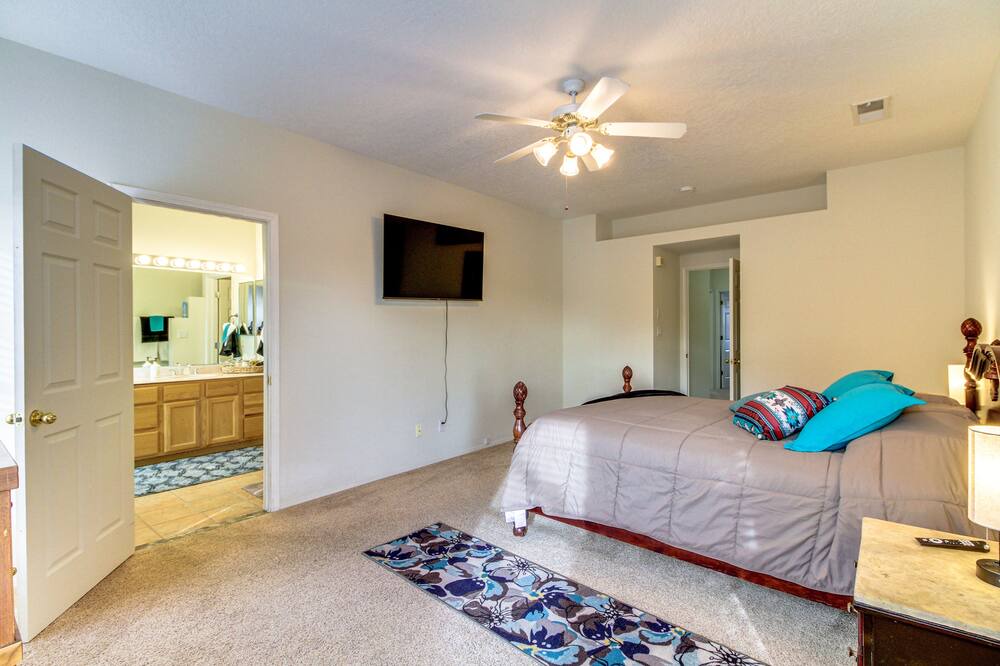 Photo of Bedroom in Westside