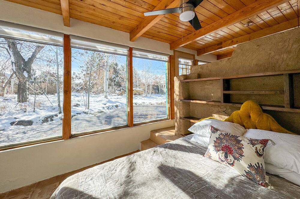 Photo of Others in Taos