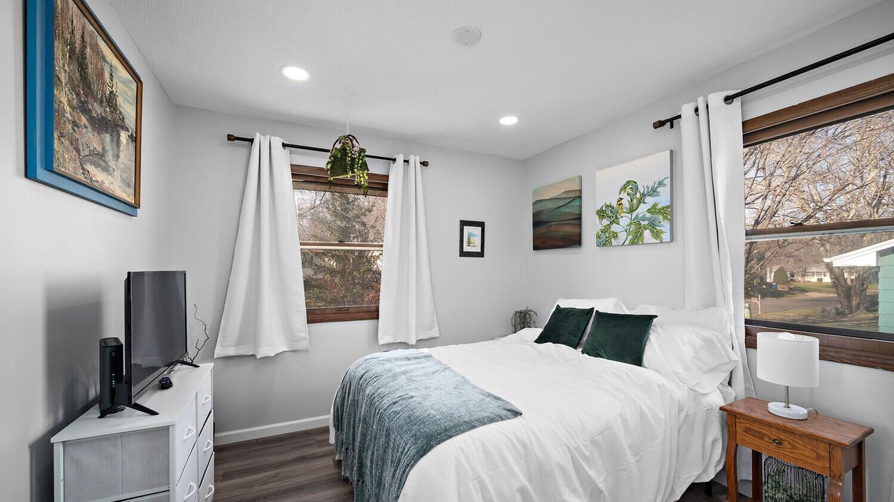 Photo of Bedroom in Maple Grove