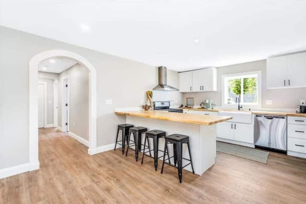 Photo of Kitchen in Milford