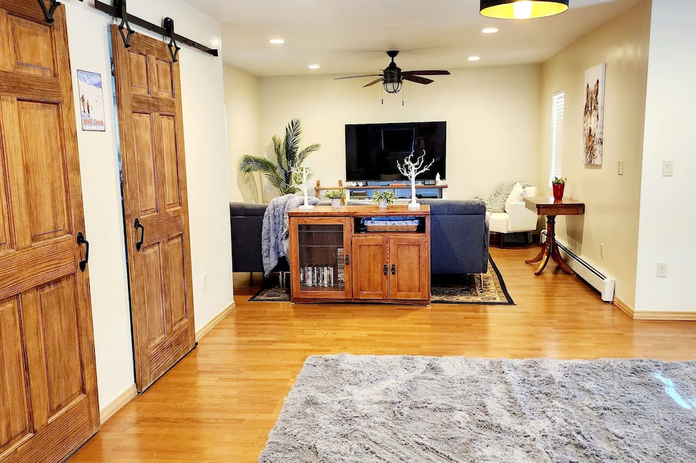 Photo of Livingroom in Monte Vista