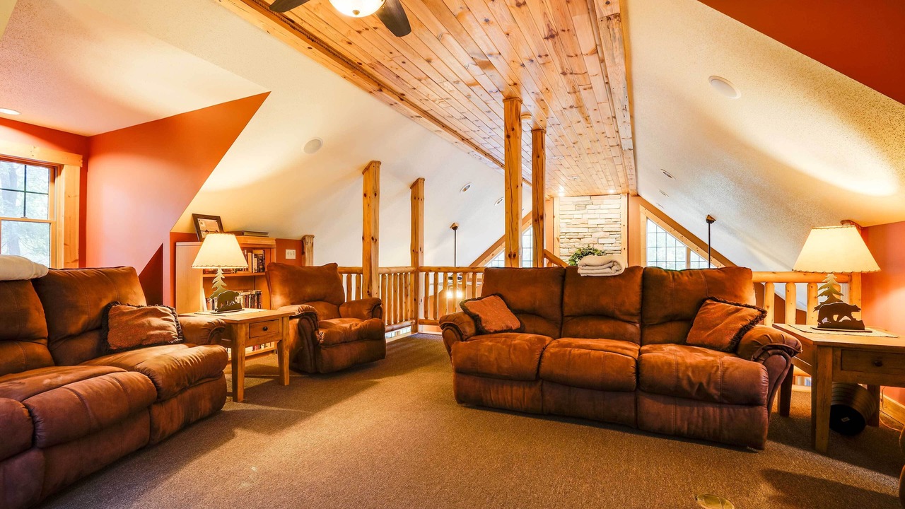 Photo of Livingroom in Chippewa Falls