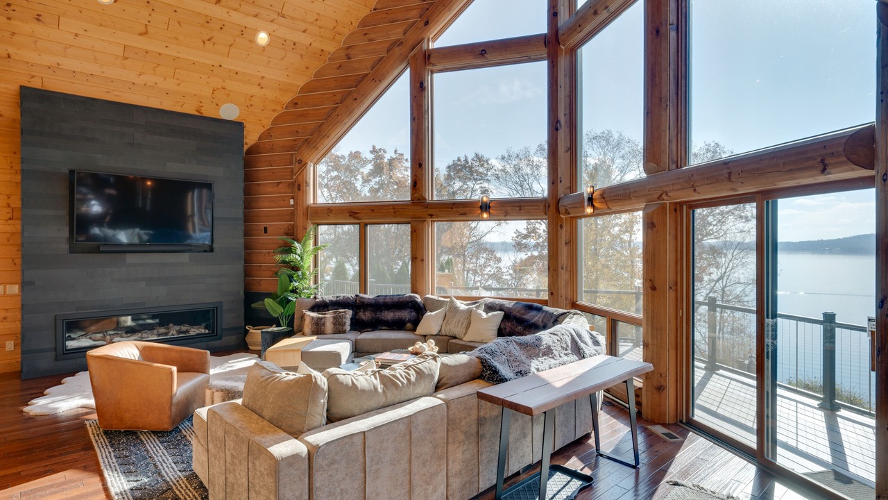Photo of Livingroom in Merrimac