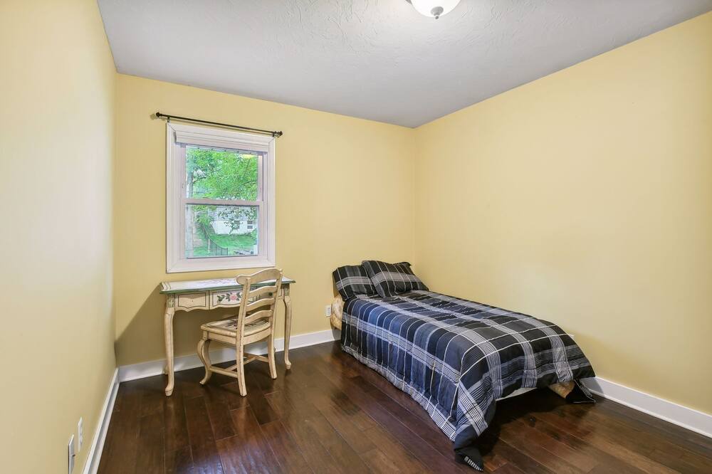 Photo of Bedroom in St. Louis Park