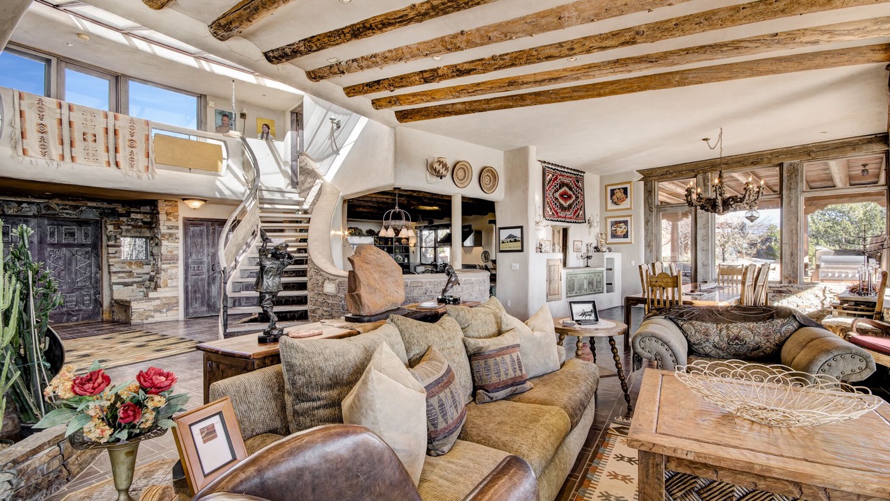 Photo of Livingroom in Las Campanas