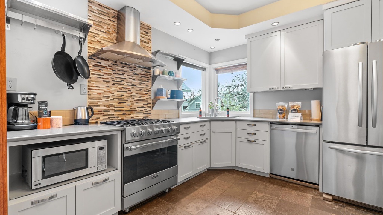 Photo of Kitchen in Linden Hills