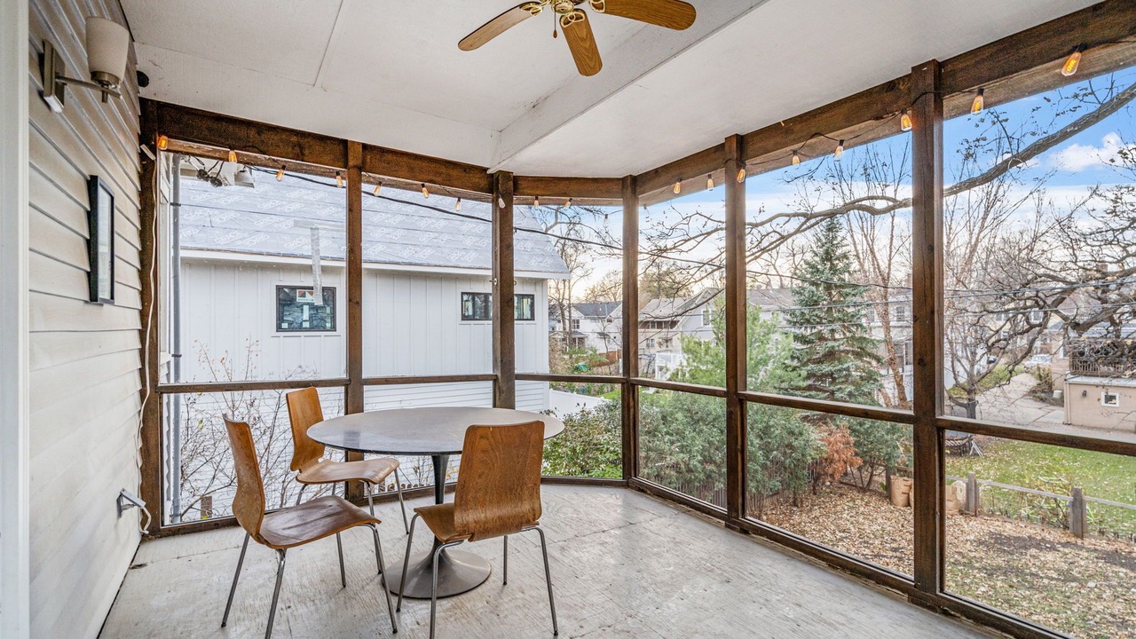Photo of Outdoor in Linden Hills