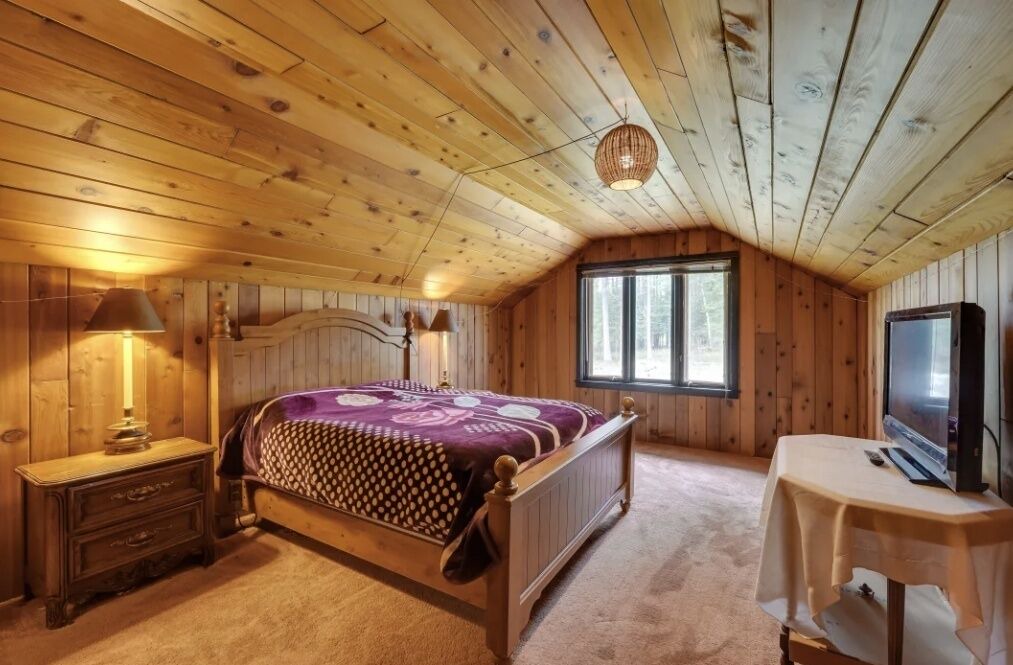 Photo of Bedroom in Long Lake