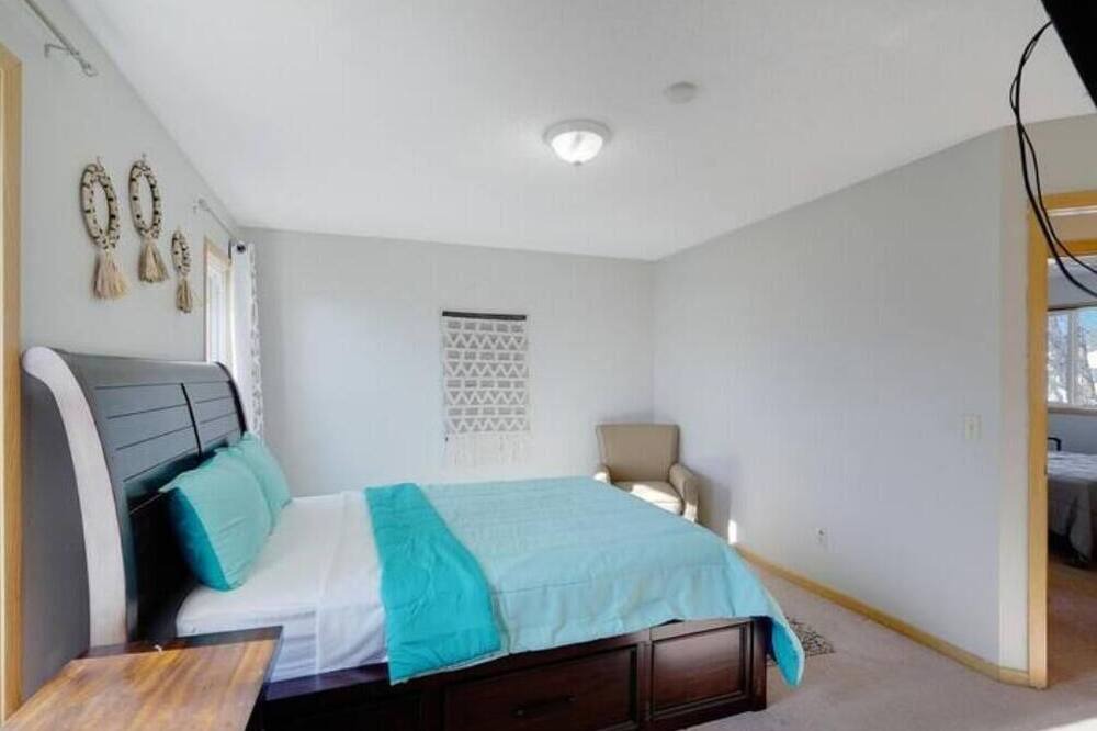 Photo of Bedroom in Brooklyn Park