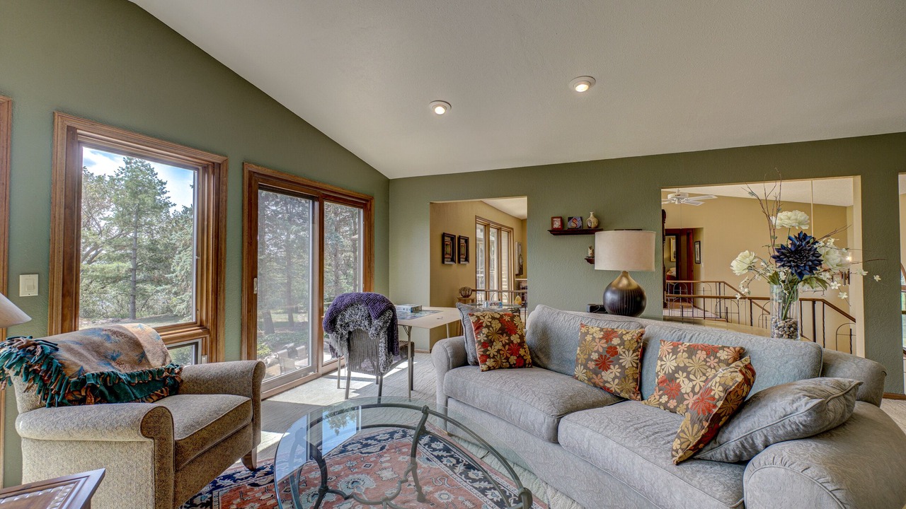 Photo of Livingroom in Hudson