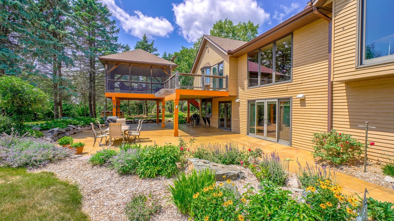 Photo of Outdoor in Hudson