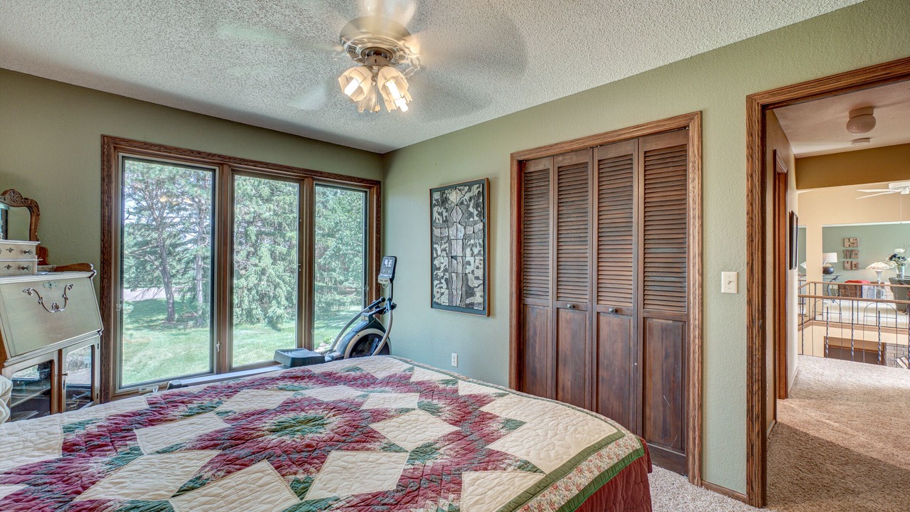 Photo of Bedroom in Hudson