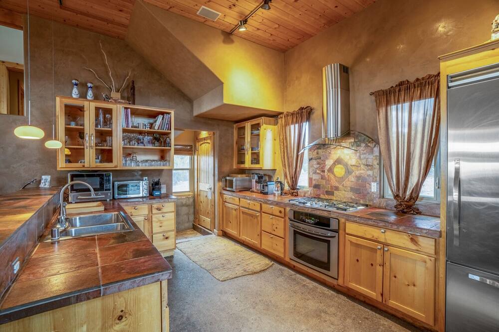 Photo of Kitchen in West Alameda
