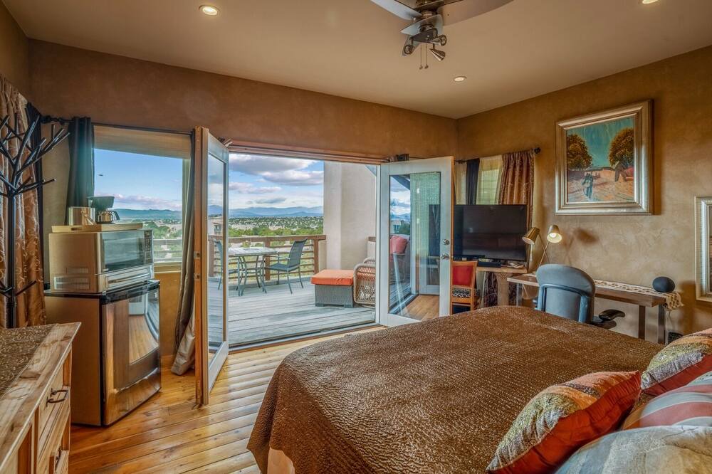 Photo of Bedroom in West Alameda