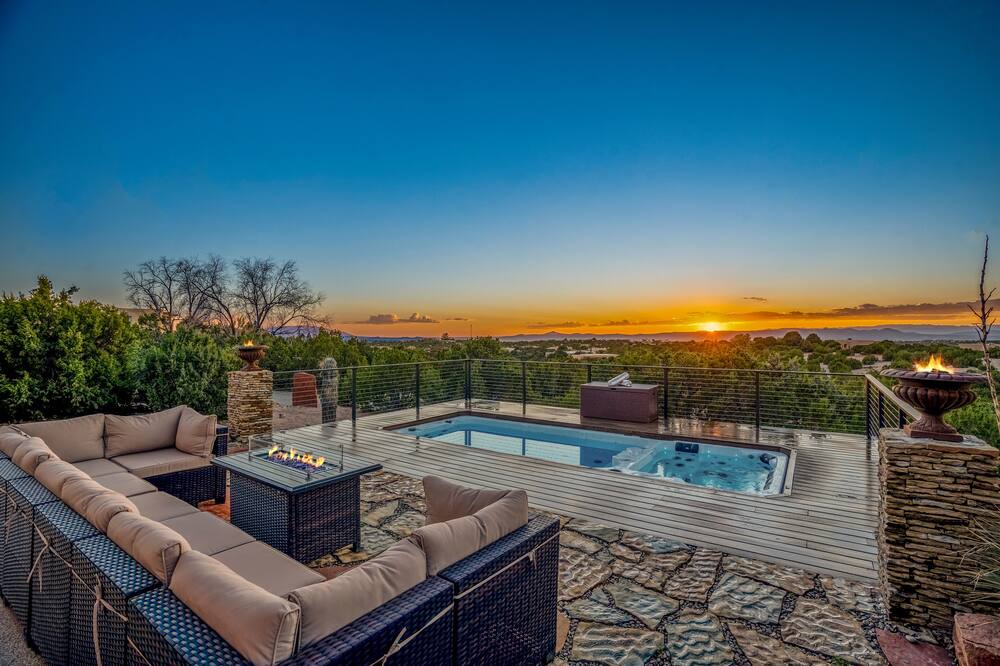 Photo of Outdoor in West Alameda
