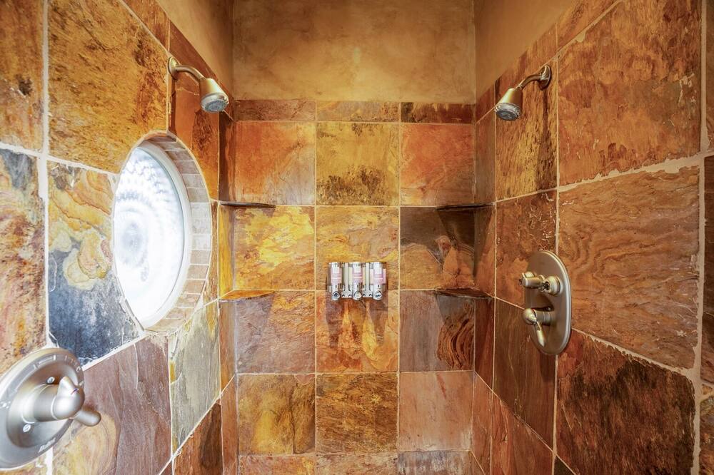 Photo of Bathroom in West Alameda