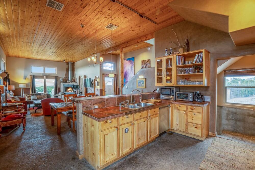 Photo of Kitchen in West Alameda
