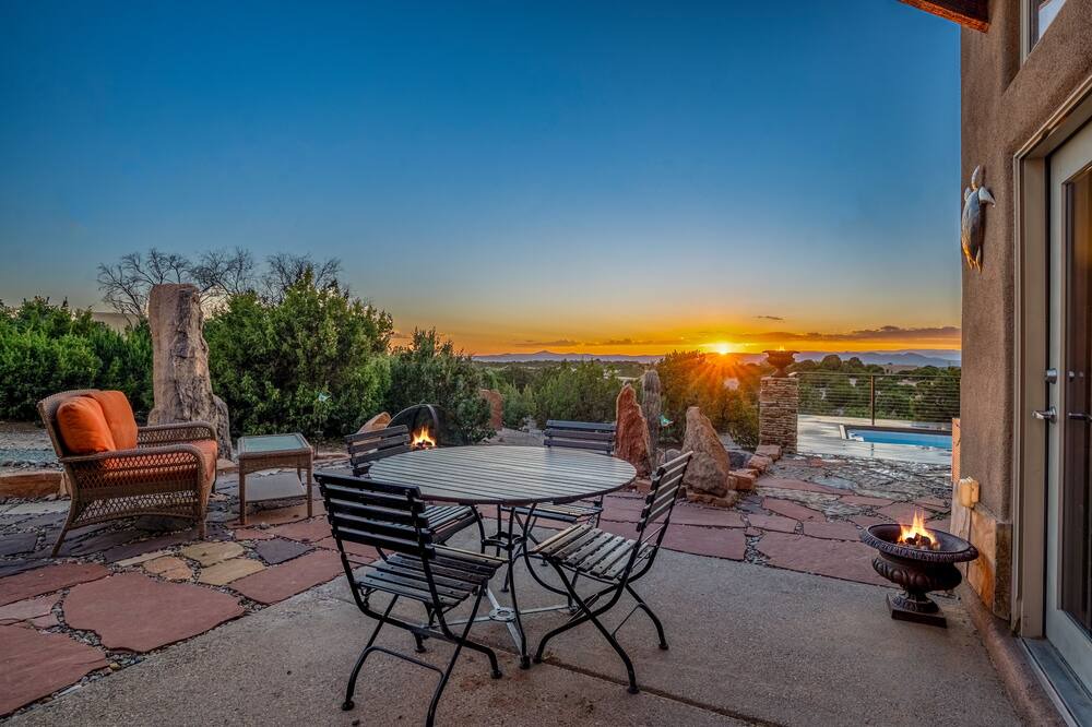 Photo of Outdoor in West Alameda