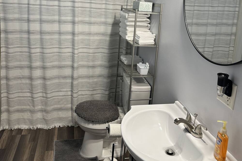 Photo of Bathroom in Farmers