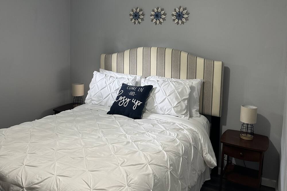 Photo of Bedroom in Farmers