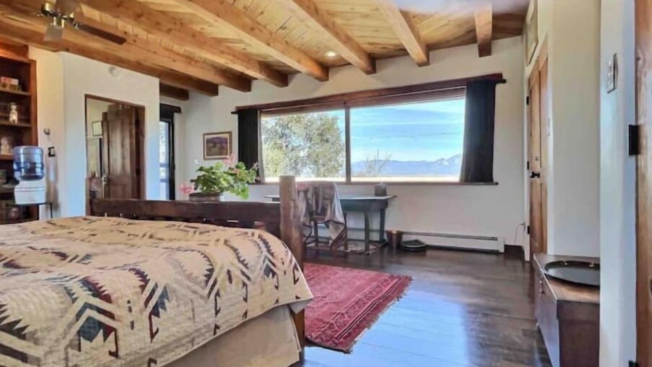 Photo of Others in Taos