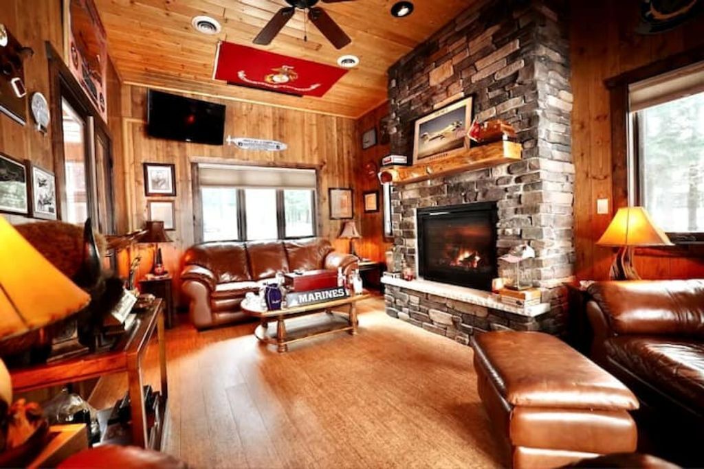 Photo of Livingroom in Lake Tomahawk