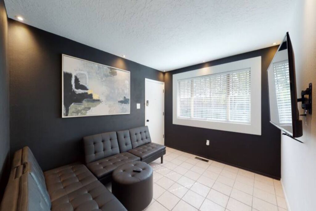 Photo of Livingroom in Fair West
