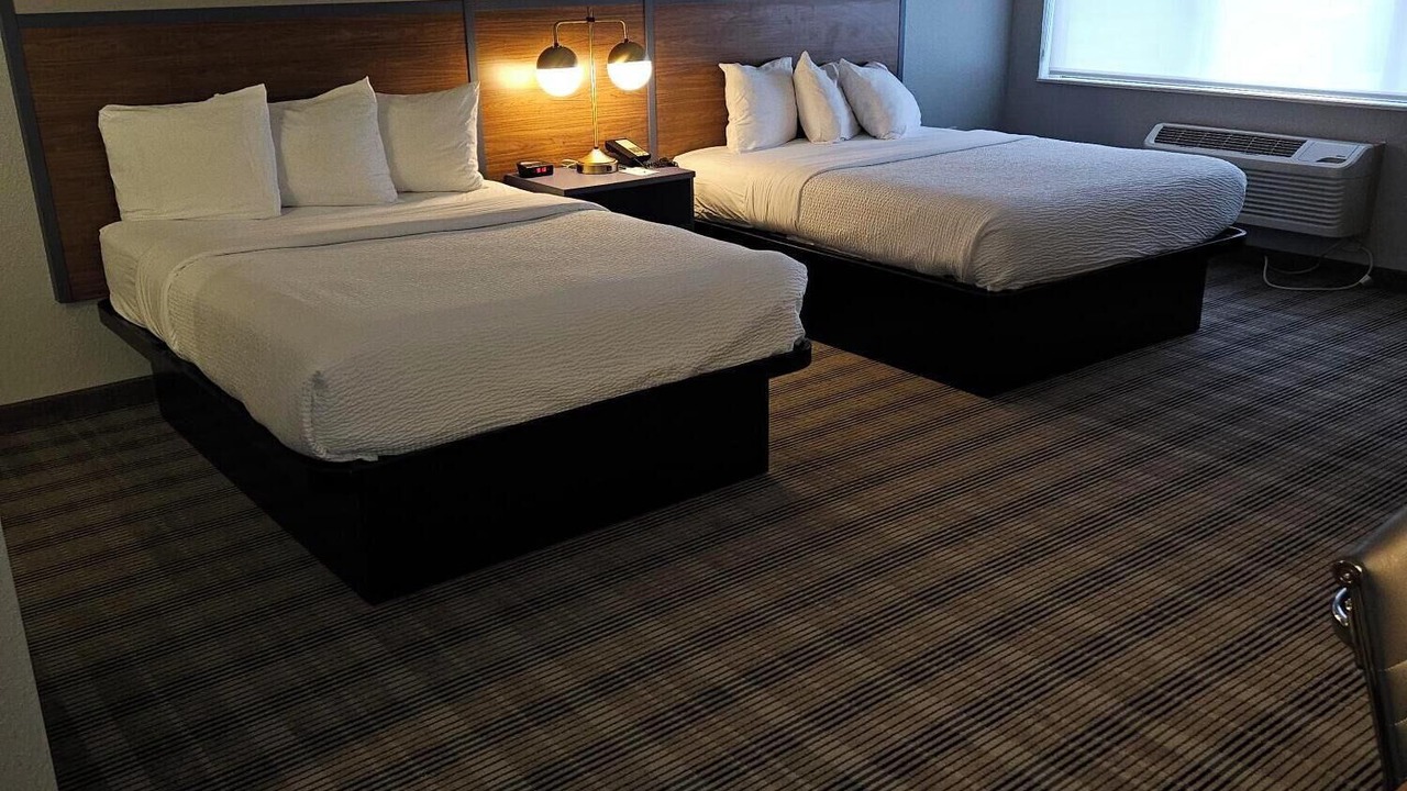 Photo of Bedroom in Mounds View